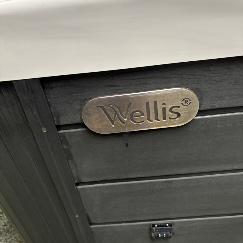 wellis-second-hand-tubs